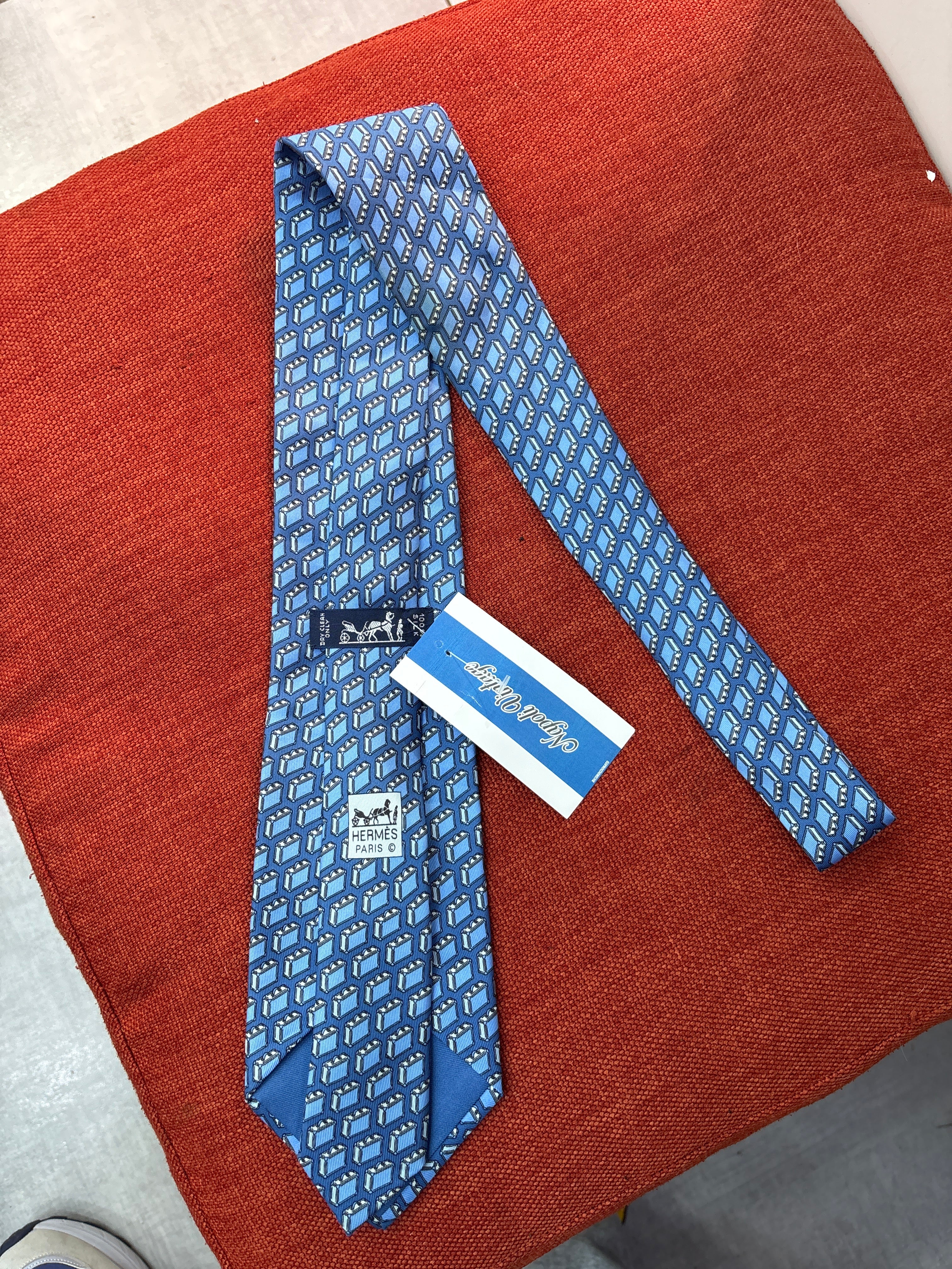 Cravatta Hermès