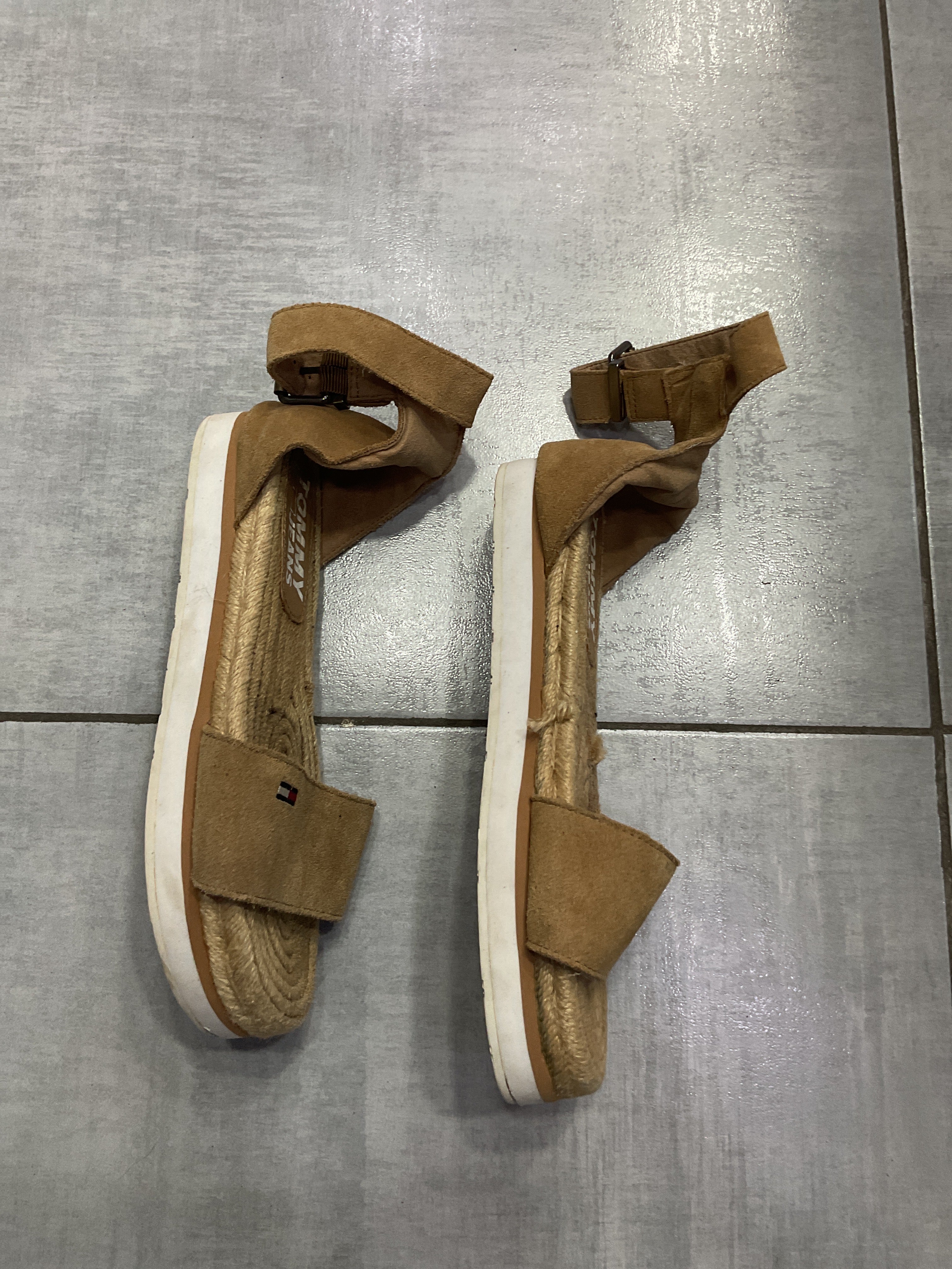 Sandali numero 40