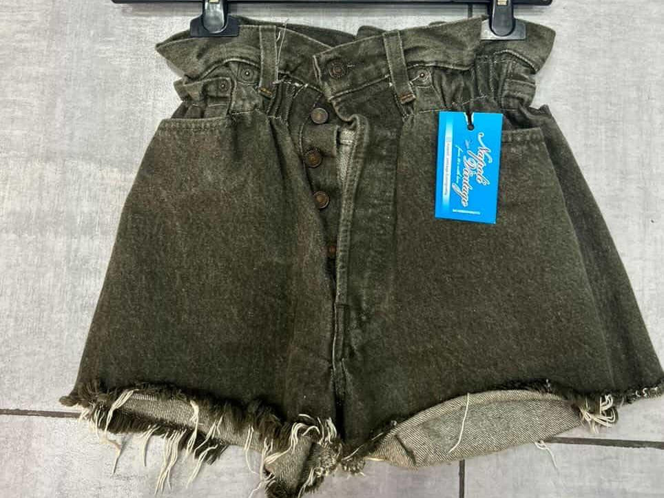 Pantaloncino Levi's taglia 46
